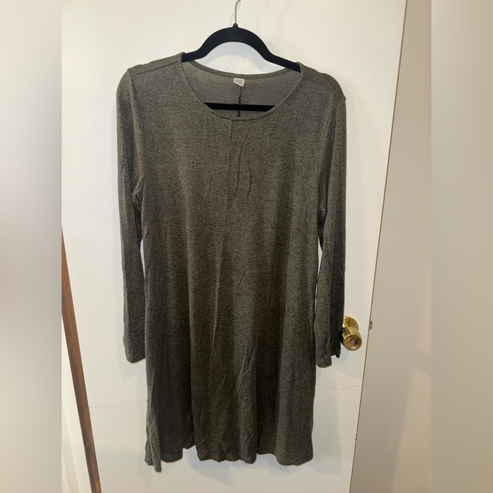Old Navy Long-Sleeve Mini Swing Dress Olive Green Heathered Knit Material Medium
